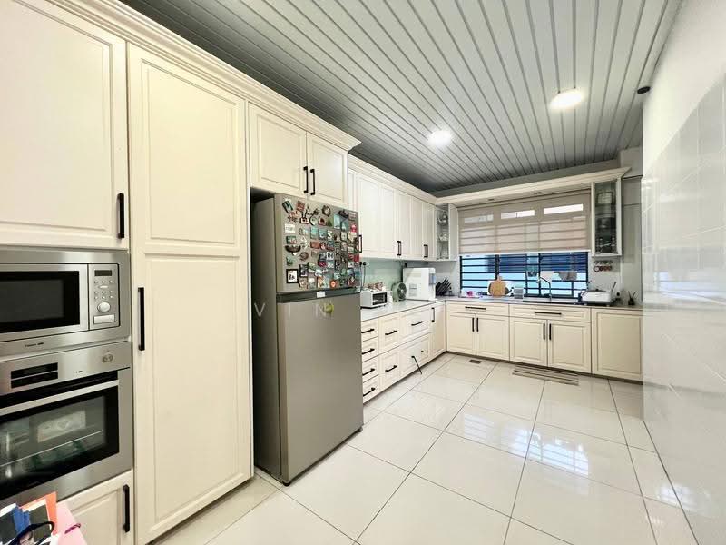Rumah Teres 2-Tingkat untuk Dijual di Taman Dato Onn (Johor Bahru) - VIN Kee - Kitchen - PropertyGuru.com.my