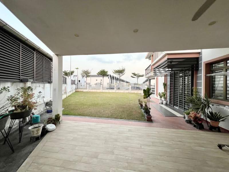 Rumah Teres 2-Tingkat untuk Dijual di Taman Dato Onn (Johor Bahru) - VIN Kee - Exterior - PropertyGuru.com.my