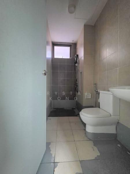 Condominium for Rent at PARC Regency (Residensi Masai) - Crystal Kong - Bathroom - PropertyGuru.com.my
