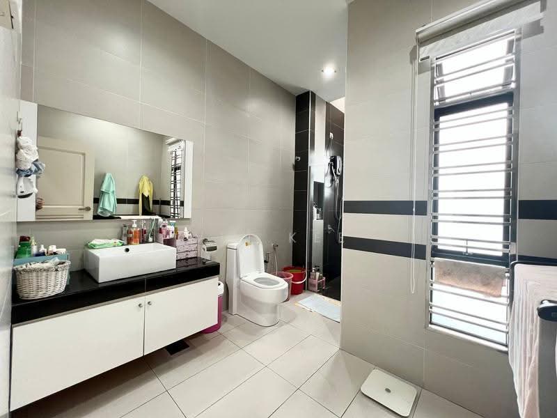 Rumah Berkembar untuk Dijual di Skudai (Johor) - VIN Kee - PropertyGuru.com.my