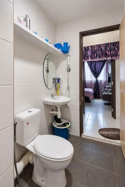 Condominium for Sale at One Foresta - Ooi Chee Khoon - Bathroom 2 - PropertyGuru.com.my