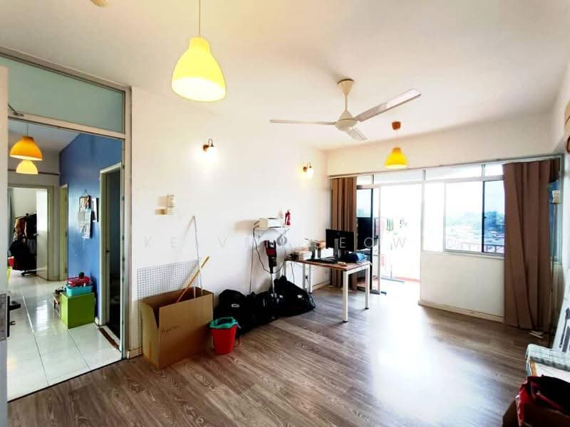 Condominium for Sale at Mutiara Place (Puncak Mutiara) - Kelvin Seow - Living Room - PropertyGuru.com.my