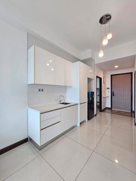 Service Residence for Rent at Paragon Residences @ Straits View - Oscar Wong - Kitchen - PropertyGuru.com.my