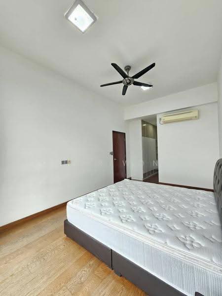 Service Residence for Rent at Paragon Residences @ Straits View - Oscar Wong - Bedroom - PropertyGuru.com.my