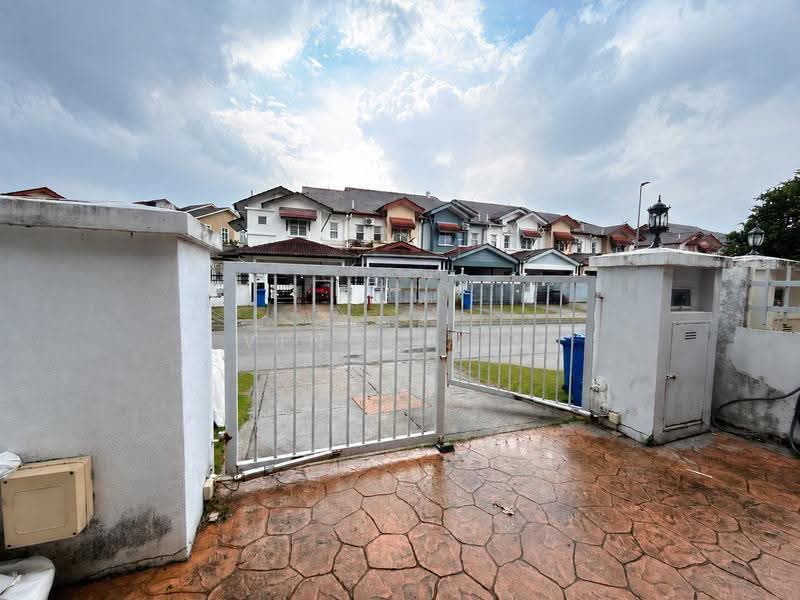 Rumah Teres 2.5-Tingkat untuk Disewa di Denai Alam (Shah Alam) - Vince Lim - Exterior - PropertyGuru.com.my