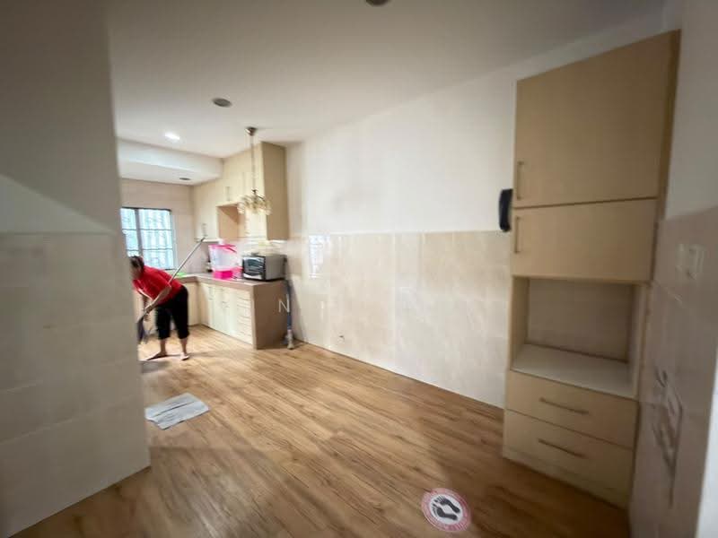Rumah Teres 2.5-Tingkat untuk Disewa di Denai Alam (Shah Alam) - Vince Lim - Kitchen - PropertyGuru.com.my