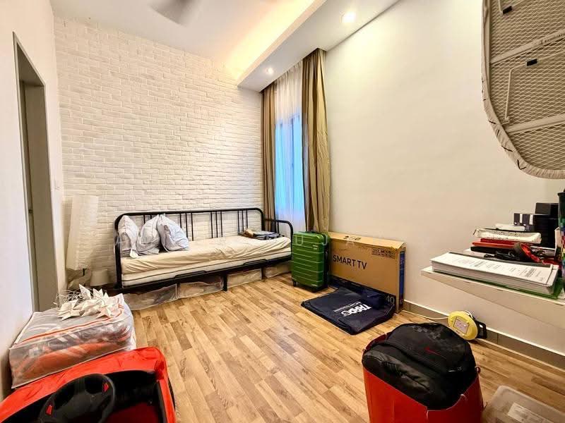 Service Residence for Rent at Almyra Residences - Ameer Mujahid - PropertyGuru.com.my