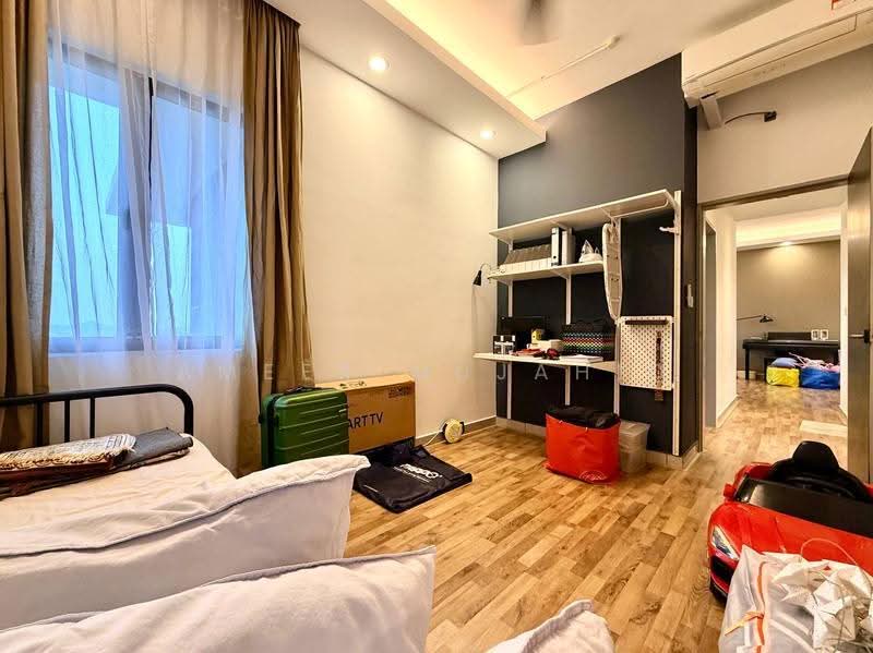 Service Residence for Rent at Almyra Residences - Ameer Mujahid - PropertyGuru.com.my
