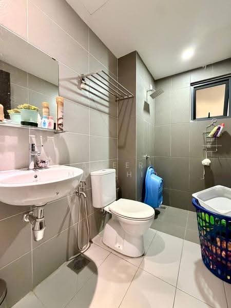 Service Residence for Rent at Almyra Residences - Ameer Mujahid - PropertyGuru.com.my