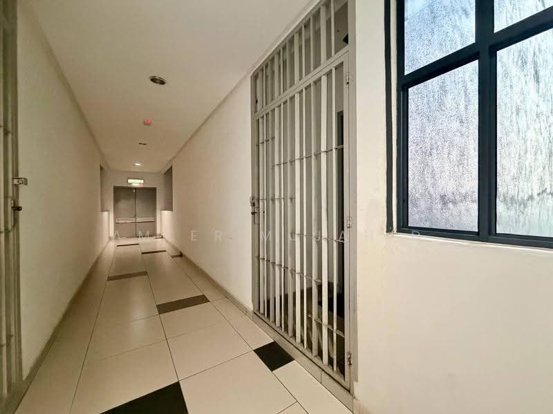 Service Residence for Rent at Almyra Residences - Ameer Mujahid - PropertyGuru.com.my