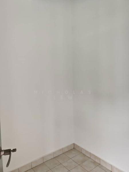 Condominium for Sale at Bayan Villa, Seri Kembangan - Nicholas Lew - PropertyGuru.com.my