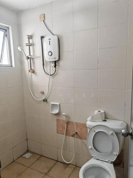 Condominium for Sale at Bayan Villa, Seri Kembangan - Nicholas Lew - PropertyGuru.com.my