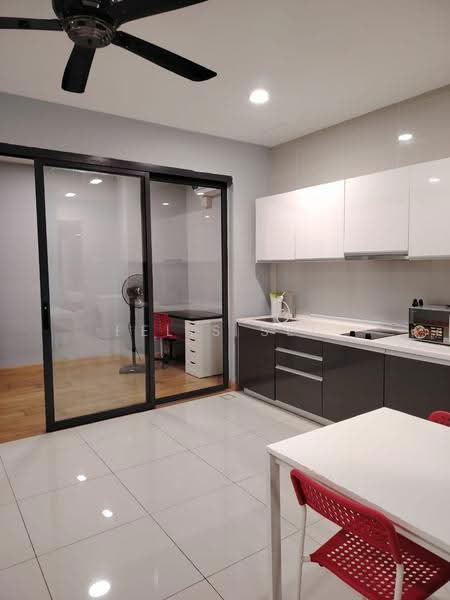 Service Residence for Rent at KL Gateway Residences - Felis See - Kitchen - PropertyGuru.com.my