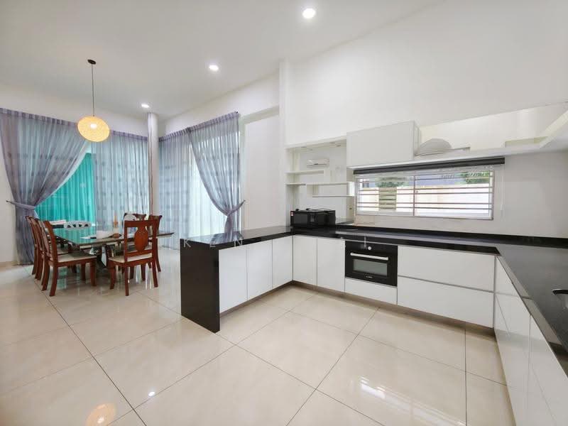 Bungalow House for Sale in Taman Desa Tebrau (Tebrau) - Ken Chai - Kitchen - PropertyGuru.com.my