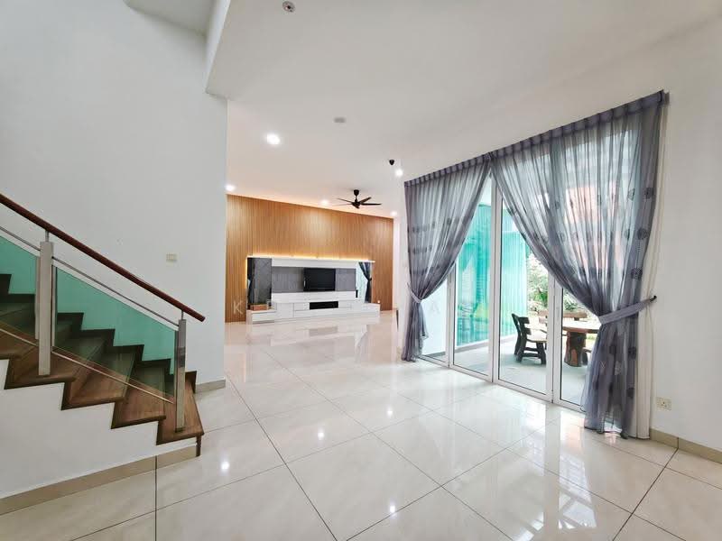 Bungalow House for Sale in Taman Desa Tebrau (Tebrau) - Ken Chai - Living Room - PropertyGuru.com.my
