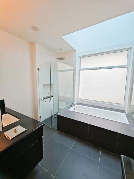 Bungalow House for Sale in Taman Desa Tebrau (Tebrau) - Ken Chai - Bathroom - PropertyGuru.com.my