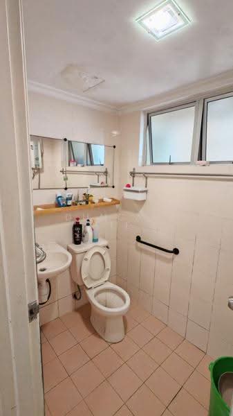 Condominium for Sale at Vista Tasik - Duncan Lee - Bathroom - PropertyGuru.com.my