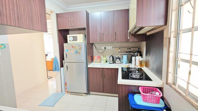 Condominium for Sale at Vista Tasik - Duncan Lee - Kitchen - PropertyGuru.com.my