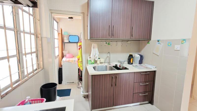Condominium for Sale at Vista Tasik - Duncan Lee - Kitchen - PropertyGuru.com.my