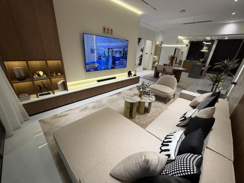 Apartment for Sale at R&F Princess Cove Phase 3-New Casa Suites - Jack Liew - Living Room - PropertyGuru.com.my