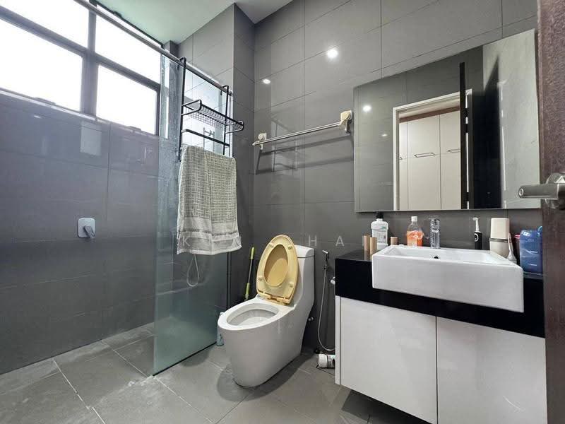 Bungalow House for Sale in Masai (Johor) - Ken Chai - Bathroom - PropertyGuru.com.my