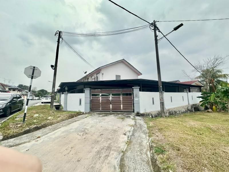 2-storey Terraced House for Sale in Taman Bukit Kempas (Tampoi) - Wallace Ang - PropertyGuru.com.my