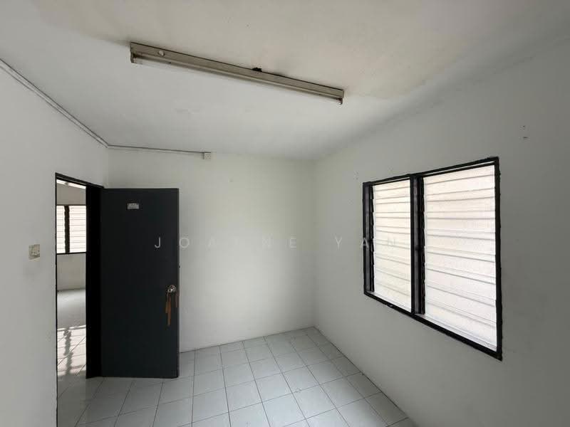 Flat for Rent at Desa Sri Puteri - Joanne Yan - Interior - PropertyGuru.com.my