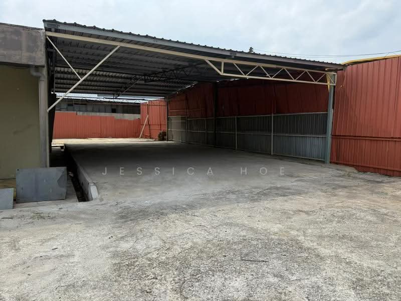 Warehouse for Rent in Kampung Bukit Kemuning (Shah Alam) - Jessica Hoe - Exterior - PropertyGuru.com.my
