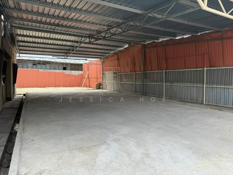 Warehouse for Rent in Kampung Bukit Kemuning (Shah Alam) - Jessica Hoe - Exterior - PropertyGuru.com.my