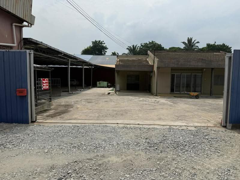 Warehouse for Rent in Kampung Bukit Kemuning (Shah Alam) - Jessica Hoe - Exterior - PropertyGuru.com.my