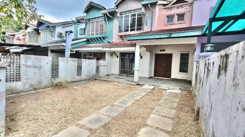 2-storey Terraced House for Sale in Subang Bestari (Shah Alam) - Syafiq Sharifudin - PropertyGuru.com.my