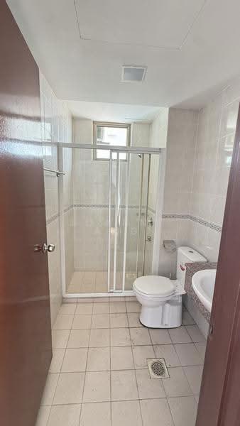 Apartment for Sale at Molek Pine 1 - Joanne Ang - Bathroom - PropertyGuru.com.my