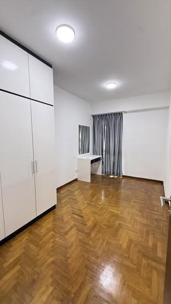 Apartment for Sale at Molek Pine 1 - Joanne Ang - Bedroom - PropertyGuru.com.my