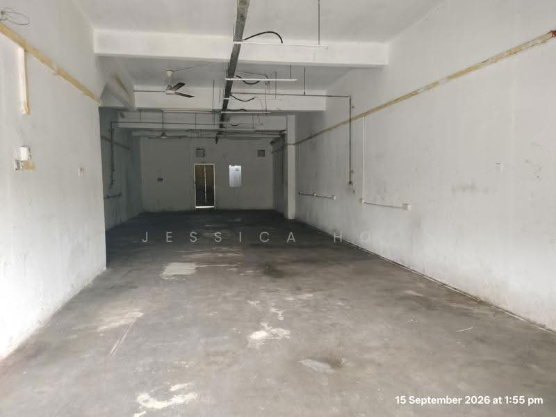 Shop for Rent in Seri Kembangan (Selangor) - Jessica Hoe - Interior - PropertyGuru.com.my
