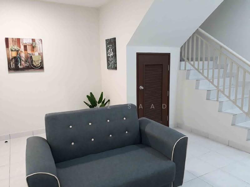 2-storey Terraced House for Sale in Saujana Utama (Puncak Alam) - Aziz Saad - Living Room - PropertyGuru.com.my