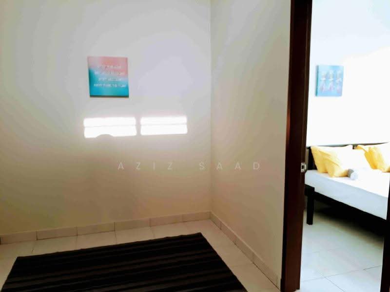 2-storey Terraced House for Sale in Saujana Utama (Puncak Alam) - Aziz Saad - Bedroom - PropertyGuru.com.my