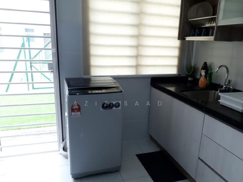 2-storey Terraced House for Sale in Saujana Utama (Puncak Alam) - Aziz Saad - Kitchen - PropertyGuru.com.my
