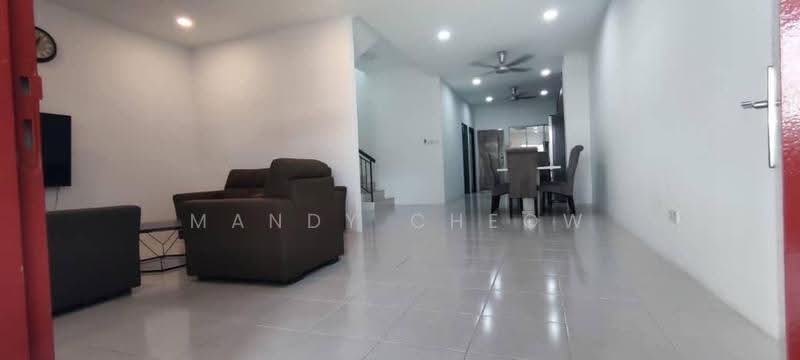 2-storey Terraced House for Rent in Taman Scientex Rawang (Rawang) - Mandy Cheow - Living Room - PropertyGuru.com.my