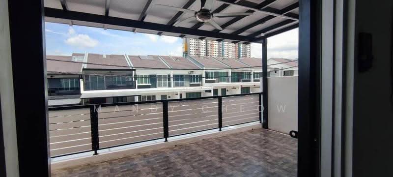 2-storey Terraced House for Rent in Taman Scientex Rawang (Rawang) - Mandy Cheow - Balcony - PropertyGuru.com.my