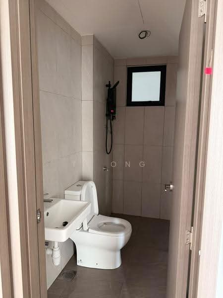 Flat for Rent at RESIDENSI PAUH HARMONI - TG Ong - Bathroom - PropertyGuru.com.my