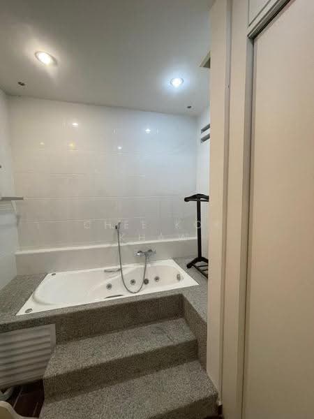 Condominium for Rent at Bellisa Court - Chee Kok Khaw - Bathroom - PropertyGuru.com.my