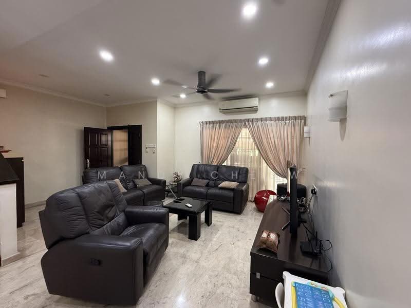 2.5-storey Terraced House for Sale in KL City Centre (Kuala Lumpur) - Mandy Cheow - Living Room - PropertyGuru.com.my