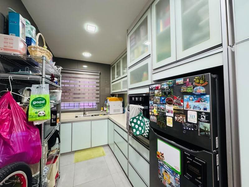 Pangsapuri untuk Dijual di Pangsapuri Carlina - Azira Ahmad - Kitchen - PropertyGuru.com.my
