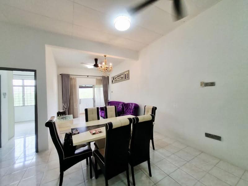 Pangsapuri untuk Dijual di Resak Apartment - Nur Hanizah - PropertyGuru.com.my