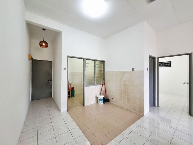 Pangsapuri untuk Dijual di Resak Apartment - Nur Hanizah - PropertyGuru.com.my