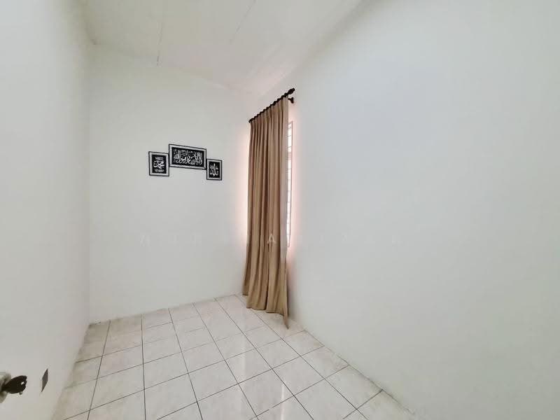 Pangsapuri untuk Dijual di Resak Apartment - Nur Hanizah - PropertyGuru.com.my
