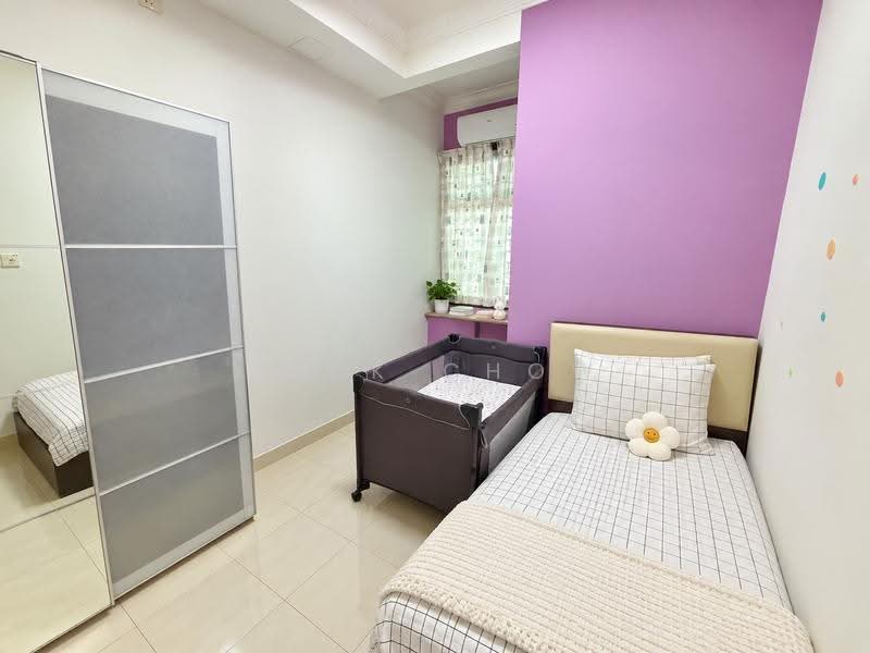 2-storey Terraced House for Sale in Taman Daya (Johor Bahru) - Zack Chow - Bedroom - PropertyGuru.com.my