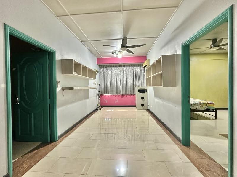 Semi-Detached House for Sale in Taman Kingfisher (Kota Kinabalu) - Fiona Lai - Corridor - PropertyGuru.com.my