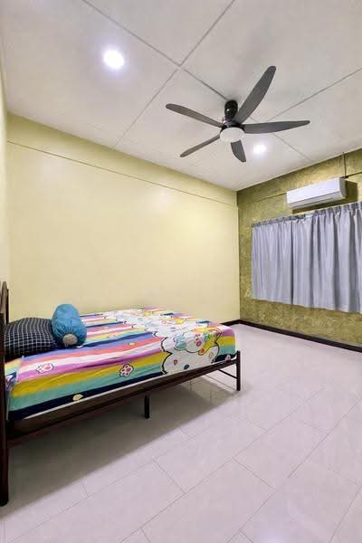 Semi-Detached House for Sale in Taman Kingfisher (Kota Kinabalu) - Fiona Lai - Bedroom - PropertyGuru.com.my
