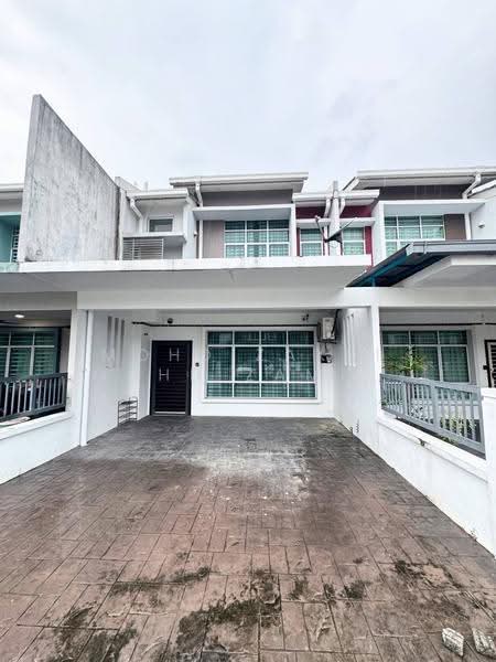 Rumah Teres 2-Tingkat untuk Dijual di Saujana Utama (Selangor) - Mohd Zakri Mohd Zamberi - Exterior - PropertyGuru.com.my